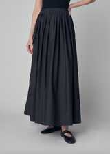 Elastic Waistband Midi Full Skirt in Black