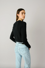Cropped V-Neck Sweater in Black